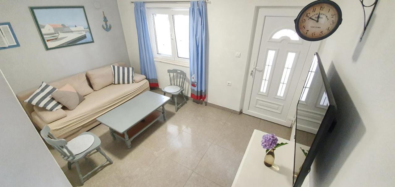Apartmani Maja Kanica 罗戈兹尼察 外观 照片