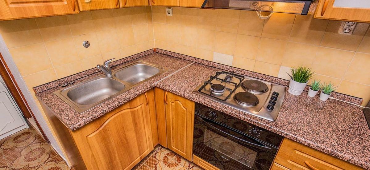 Apartmani Maja Kanica 罗戈兹尼察 外观 照片